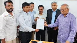 প্রধানমন্ত্রীর উদ্যোগে চাকরি পেল আজন্ম দৃষ্টিহীন রাবি শিক্ষার্থী
