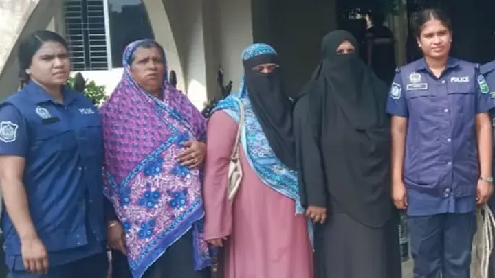 বৃদ্ধার হাত ভাঙার অভিযোগে সেই দুই শিক্ষিকা বরখাস্ত