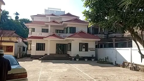 আদালতের নির্দেশের পরও বিরোধপূর্ণ বাড়িতে বসবাস