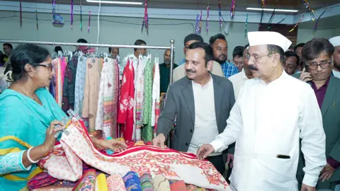 দেশীয় পণ্যের প্রসারে বিসিক শরৎ মেলা শুরু