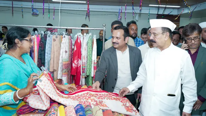 দেশীয় পণ্যের প্রসারে বিসিক শরৎ মেলা শুরু