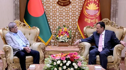 রাষ্ট্রপতির সঙ্গে অ্যাটর্নি জেনারেলের সৌজন্য সাক্ষাৎ