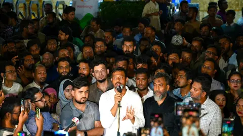 জ্বালানি সংকট সমাধানে সংস্কারের পথে যেতে হবে: নাসীরুদ্দীন পাটওয়ারী