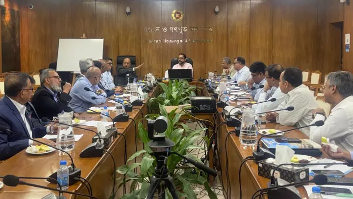 ১২৬৯ ভবনের মালিককে রাজউকের চূড়ান্ত নোটিশ, নির্দেশনা না মানলে ব্যবস্থা