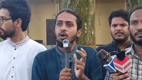 প্রার্থী জিয়ার সৈনিক না হলে পরীক্ষায় বসতে দিয়েন না: আম্মার