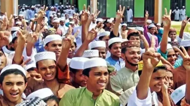 আলিমে পাসের হার ৬১.৭ শতাংশ, জিপিএ-৫ পেয়েছে ৩২৫০ জন