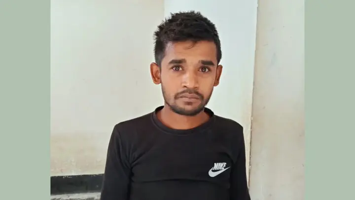 নেশার টাকা না পেয়ে বাড়িতে আগুন দিল ছেলে