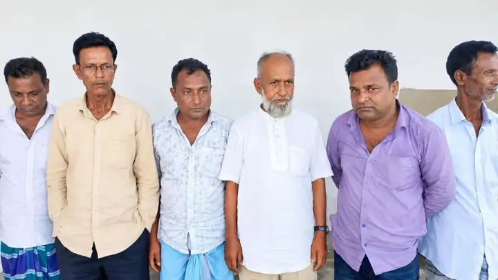 কেন্দুয়ায় জুয়ার আসর থেকে দুই ইউপি সদস্যসহ আটক ৬