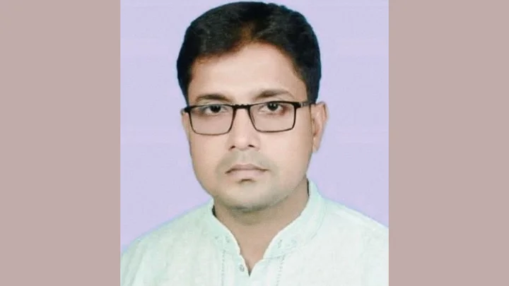 সিংড়ায় দরিদ্রদের চাল আত্মসাৎ, পদ হারালেন ইউপি সদস্য