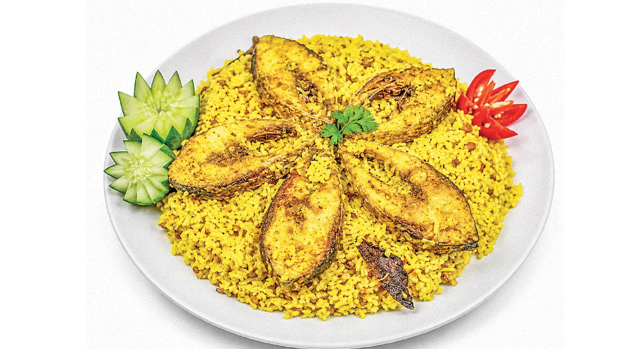 ইলিশ খিচুড়ি