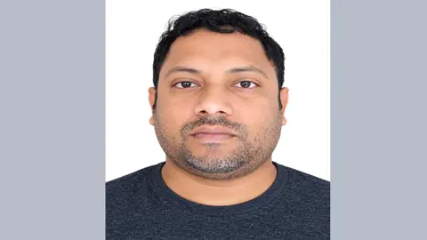 ঈশ্বরদীতে ট্রাকের ধাক্কায় মাছ ব্যবসায়ী নিহত, আহত ২
