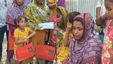 এক মাসের ব্যবধানে বাবা-মাকে হারানো পাঁচ কন্যার পাশে প্রধানমন্ত্রী