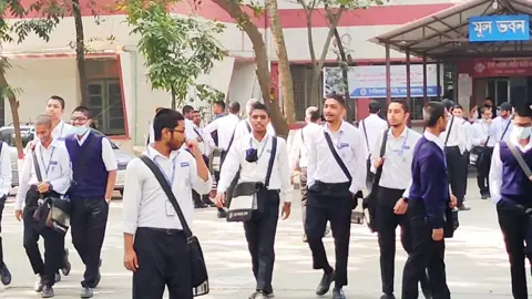 একাদশ শ্রেণিতে ভর্তি নিশ্চায়নের সুযোগ শেষ হচ্ছে আজ