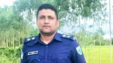 বাবা ও মেয়েকে মাদক দিয়ে ফাঁসানোর অভিযোগে এসআই প্রত্যাহার
