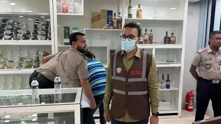 সালমান মুক্তাদিরের শ্বশুরের ৪ ওয়্যারহাউস সিলগালা