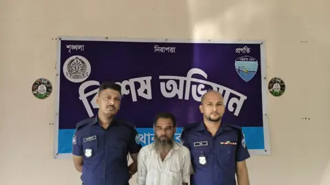 ৮০০ পিস ইয়াবাসহ সৌদিয়া পরিবহনের চালক আটক