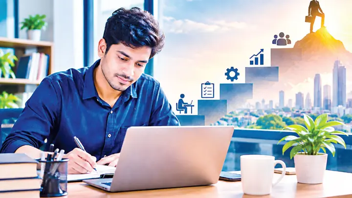 কাজের মধ্যেই তৈরি হয় ক্যারিয়ার