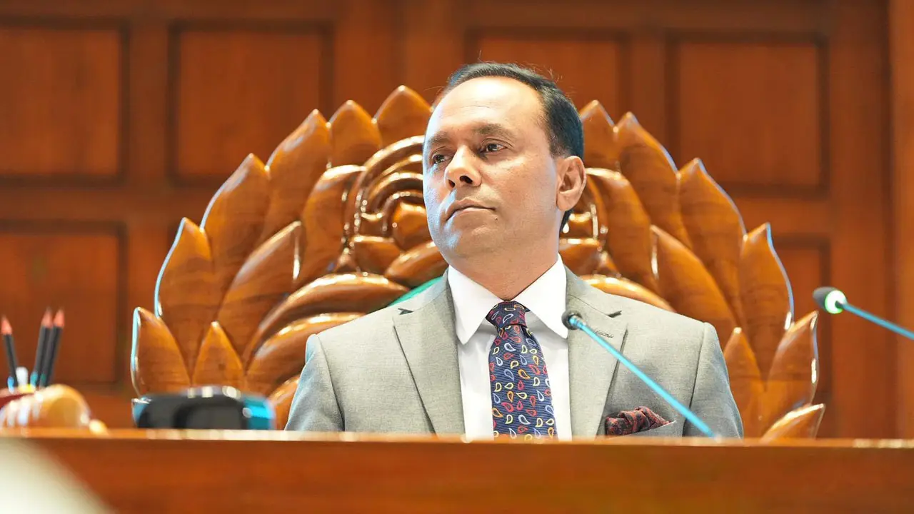 নতুন রাষ্ট্রপতিকে শপথ পড়াবেন ভারপ্রাপ্ত স্পিকার কায়সার কামাল