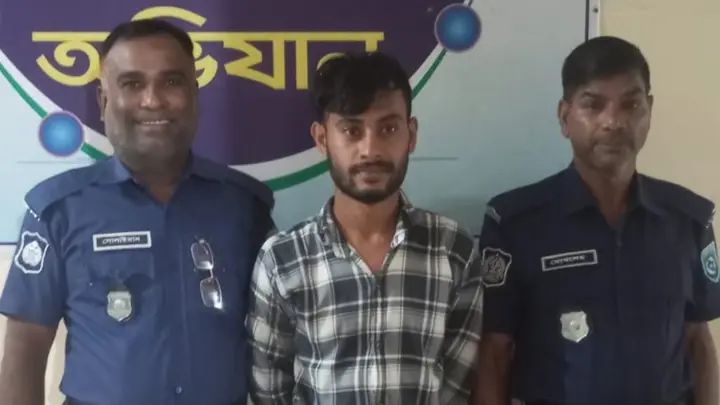 মাদকাসক্ত ছেলেকে পুলিশে দিলেন বাবা, ৩ মাসের কারাদণ্ড
