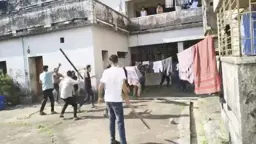 কুমিল্লা বিশ্ববিদ্যালয়ে সিনিয়র-জুনিয়র বিরোধে সংঘর্ষ, আহত ৪