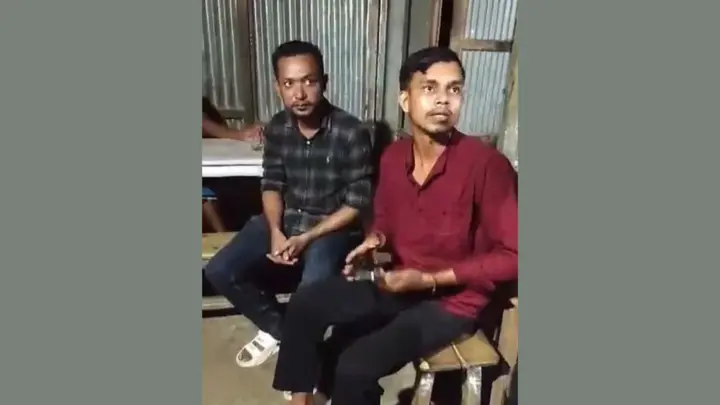 কুমিল্লায় ছিনতাই ও চাঁদা দাবির অভিযোগে জনতার হাতে ছাত্রদল নেতা আটক