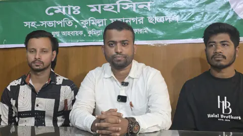 মিছিলে কিভাবে এলো কিশোর গ্যাং লিডার, জানা নেই ছাত্রদল নেতার 
