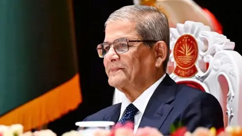 কোনো অপশক্তিকে জাতীয় ঐক্য নষ্ট করতে দেওয়া যাবে না: রাষ্ট্রপতি