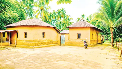 কোশিয়ার মাটির ঘর বাংলার গ্রামীণ ঐতিহ্য