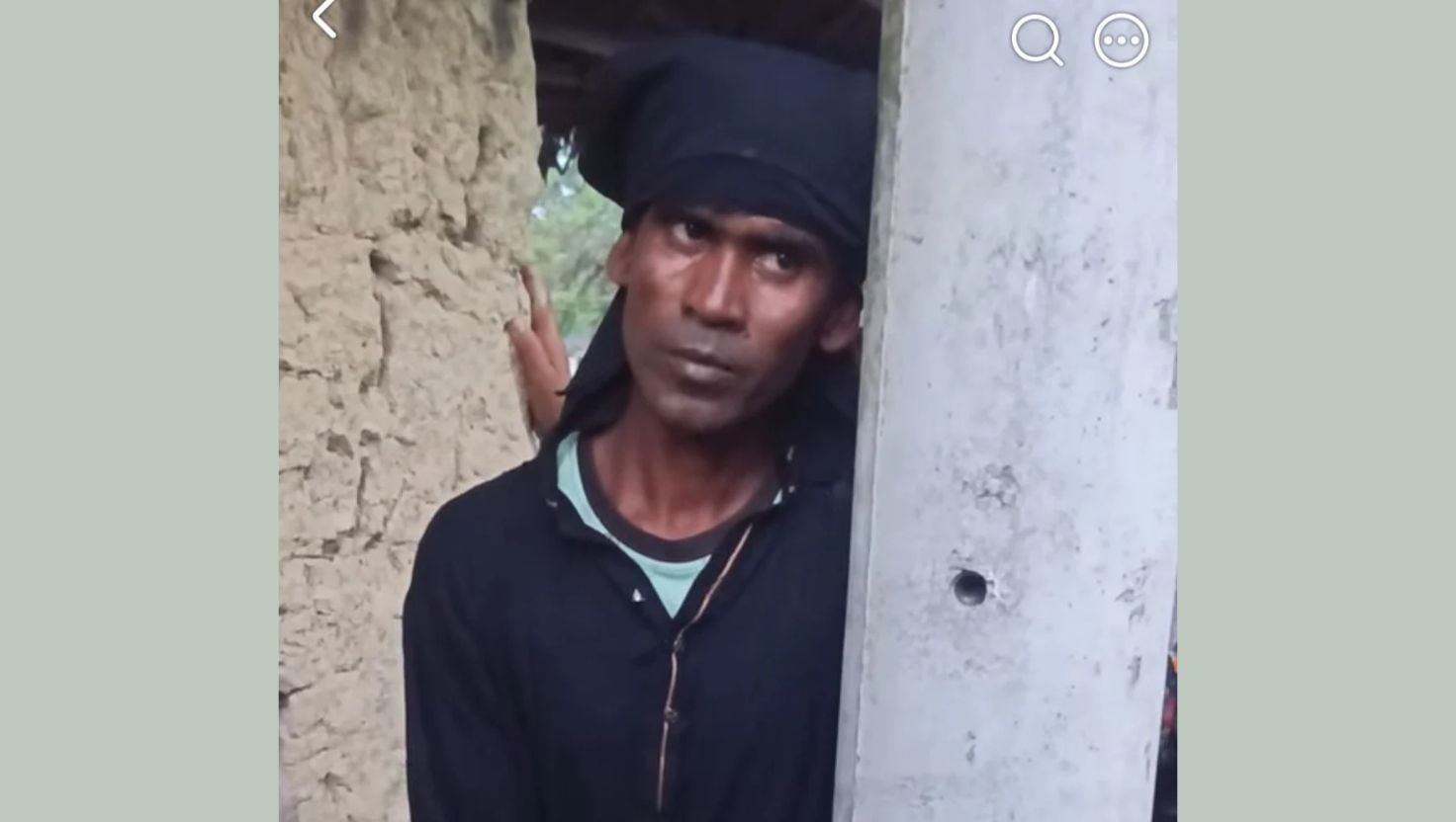 ক্ষেতলালে হিজাব পরা চোর আটক