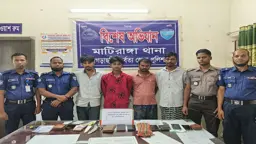 মাটিরাঙ্গায় ৪ ডাকাত গ্রেপ্তার, লুণ্ঠিত মালামাল উদ্ধার
