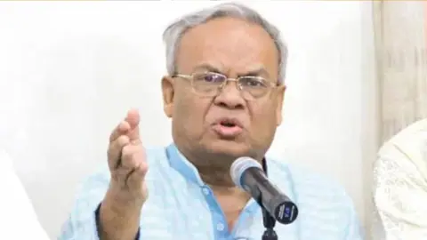 ভারতীয় পর্যটকরা বলছেন, বাংলাদেশে পূজার পরিবেশ ভালো: রিজভী
