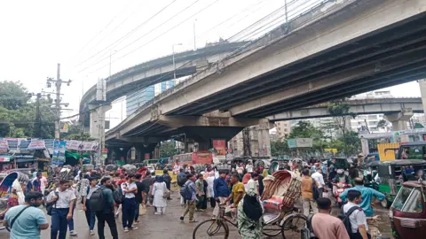 তেলের দাম বৃদ্ধি: চট্টগ্রামে গণপরিবহনে বাড়তি ভাড়া আদায়