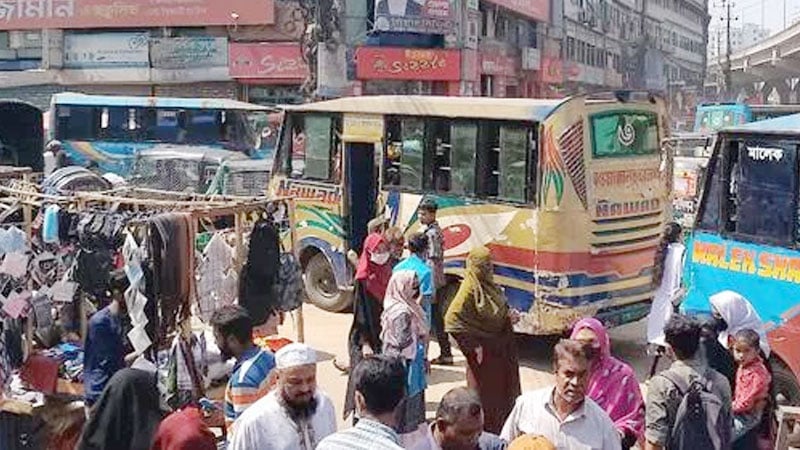 চট্টগ্রামে গণপরিবহনে বিপর্যয়, নগরবাসীর দুর্ভোগ