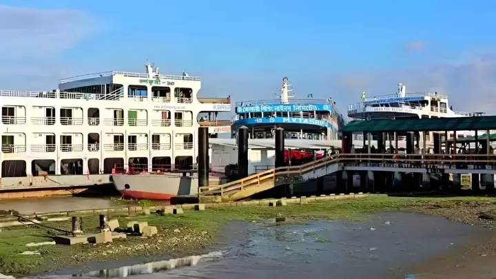 চরফ্যাশন বেতুয়া–ঢাকা নৌপথে রোটেশন পদ্ধতি বাতিল চায় যাত্রীরা