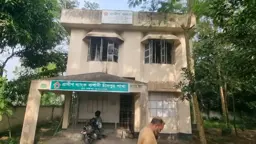 চাঁদপুরে গ্রামীণ ব্যাংকের শাখায় আগুন
