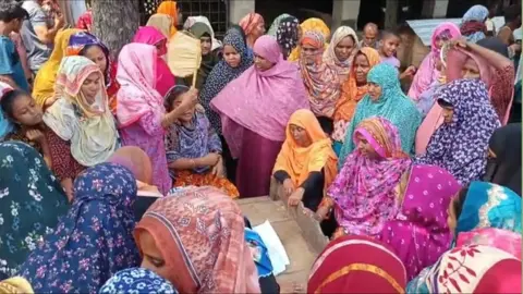 দামুড়হুদায় পানিতে ডুবে শিশুর মৃত্যু 