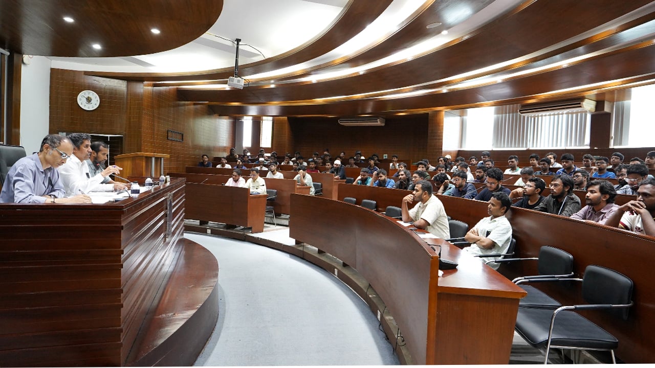 প্রচলিত কোনো আশ্বাস নয়, আমি কাজে বিশ্বাসী: চুয়েট ভিসি 
