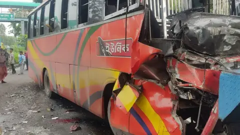 ছাগলনাইয়ায় ভয়াবহ সড়ক দুর্ঘটনা, নিহত ৩ 