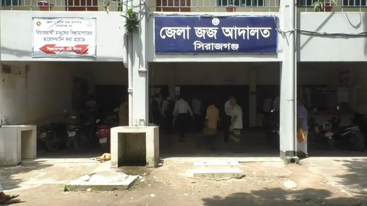 সিরাজগঞ্জে মাদক মামলায় মা-মেয়েসহ তিনজনের যাবজ্জীবন