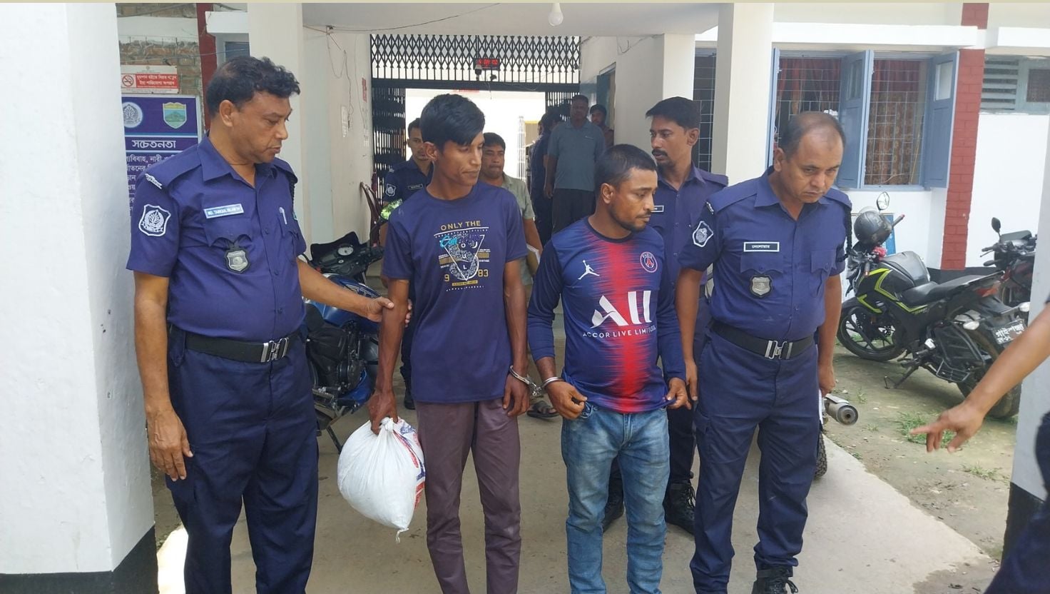 কালাইয়ের হত্যা মামলার ২ আসামি চট্টগ্রাম থেকে গ্রেপ্তার