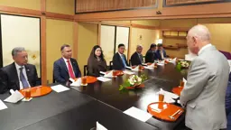 টোকিওতে নিপ্পন-সাসাকাওয়ার আমন্ত্রণে নৈশভোজে প্রধানমন্ত্রী