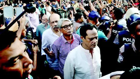 জাসদ কার্যালয়ে আটক ২৯ জন বাদে সবাই ছাড়া পেয়েছেন