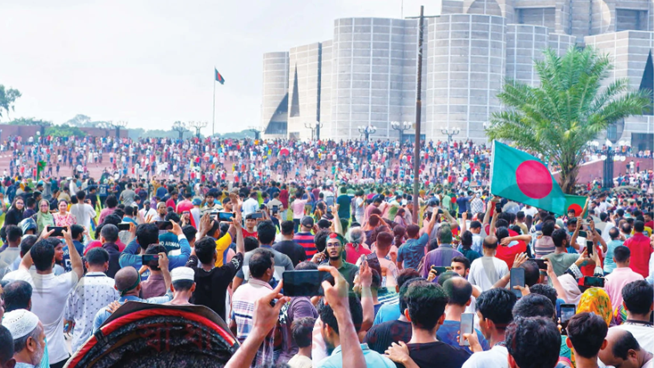জুলাই বিপ্লব: প্রত্যাশা ও প্রাপ্তি 
