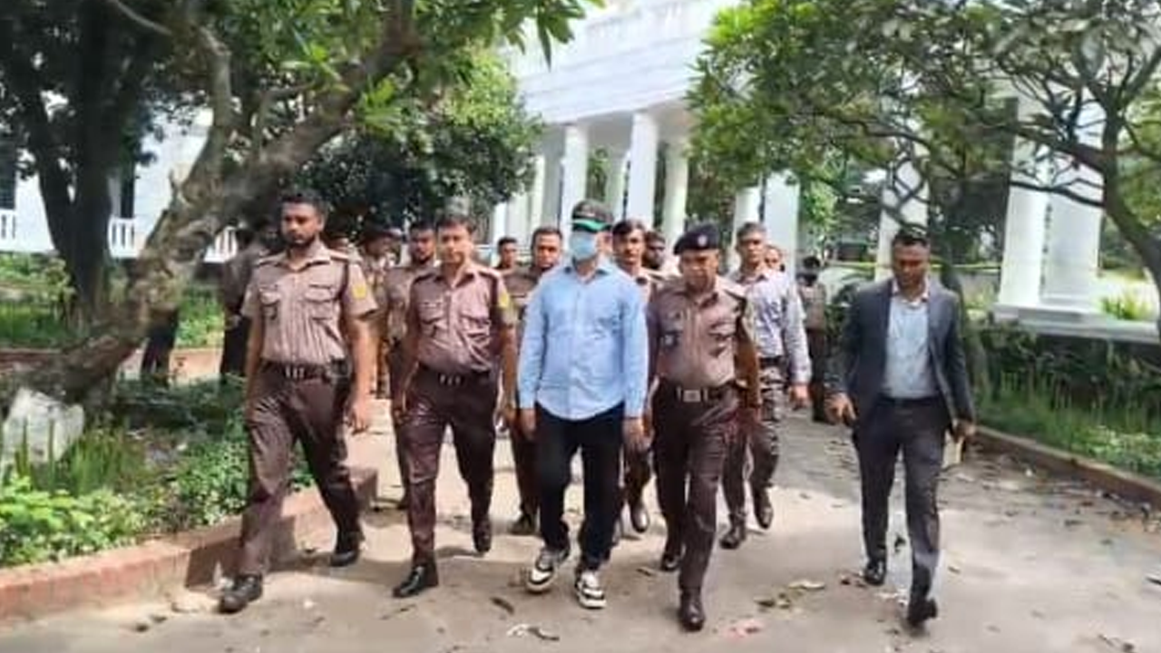 একরামুল হত্যা মামলা: ট্রাইব্যুনালে ব্রিগেডিয়ার জেনারেল মিফতাহ