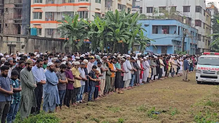 টুপটুপ রিসোর্টে অগ্নিকাণ্ডে নিহত মুক্তার দাফন সম্পন্ন