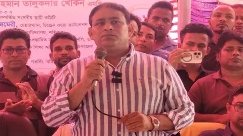 চাঁদাবাজির টাকায় জন্ম জামায়াতের: এমপি খোকন
