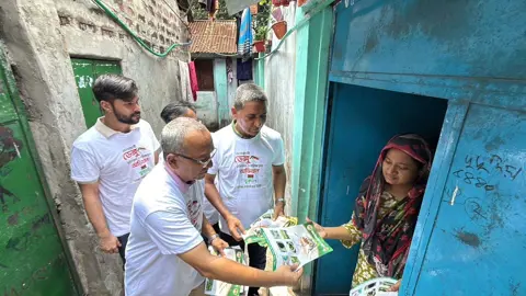 ডেঙ্গু প্রতিরোধে প্রতি ওয়ার্ডে পরিচ্ছন্নতা কার্যক্রম চালানোর আহ্বান যুবদলের