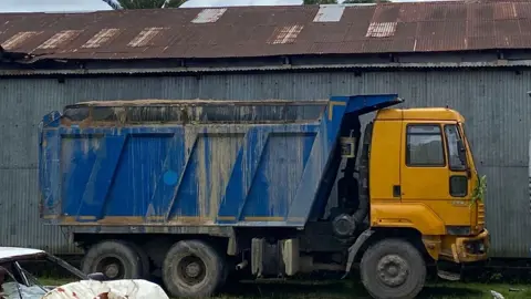 শ্রীমঙ্গলে ড্রাম ট্রাকের ধাক্কায় ইজিবাইক চালক নিহত