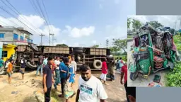 ত্রিশালে বাসের ধাক্কায় দুই অটোরিকশা যাত্রী নিহত