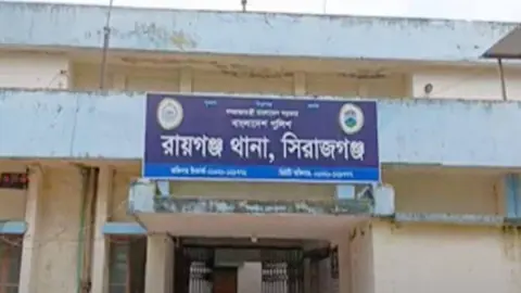 রায়গঞ্জে পুকুর থেকে ভাসমান লাশ উদ্ধার
